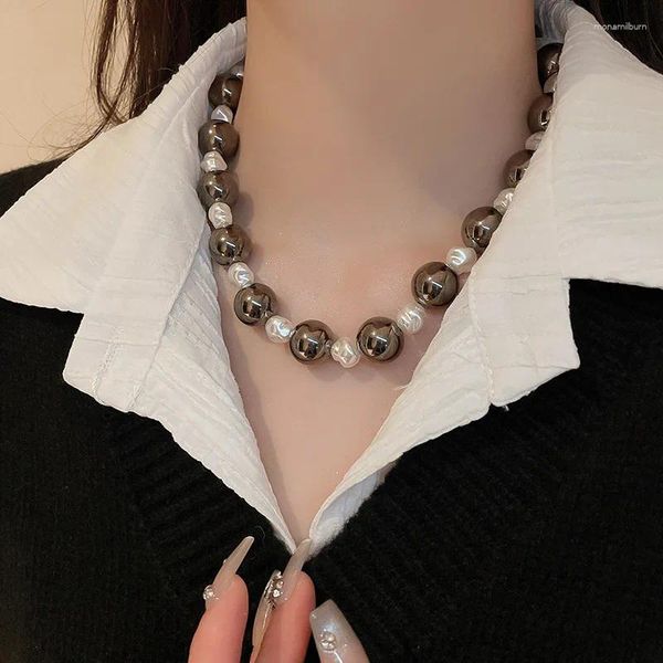 Collier ras du cou Minar pour femmes, collier de perles d'imitation de couleur contrastée de haute qualité, vente en gros de perles baroques irrégulières en acrylique