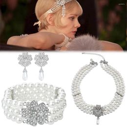 Gargantilla película el gran Gatsby Daisy Buchanan Cosplay cadena de perlas collar pulsera pendientes lujo mujer Halloween conjunto de joyería