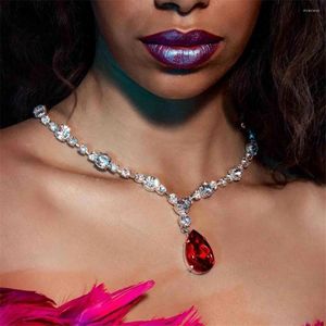 Ras du cou multicolore cristal goutte d'eau Y forme géométrique collier pour femmes Sexy strass chaîne grand pendentif collier