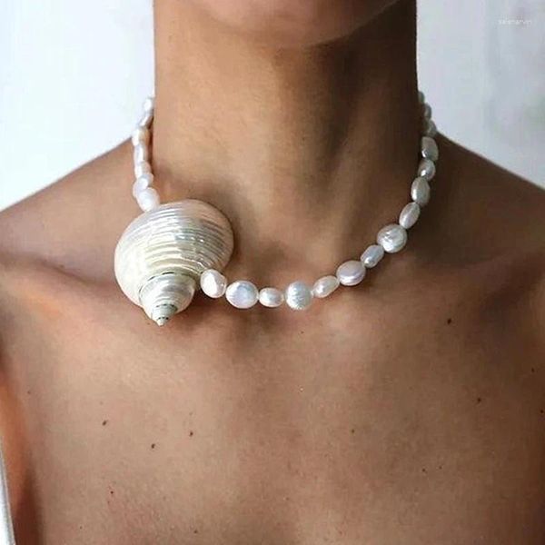 Collier ras du cou en perles d'eau douce naturelles, pendentif en coquille de conque, style bohème, accessoires de bijoux, cadeau de vacances pour femmes