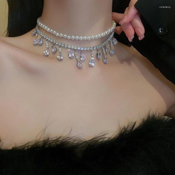 Gargantilla con diamantes de imitación para mujer, collar de gota de agua con perlas de imitación, colgante con diseño de cadena de cuello de doble capa a la moda