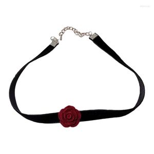 Tour de cou Sexy noir camélia-fleur collier velours-dentelle collier Costume bijoux accessoire pour femmes fille colliers de mariée