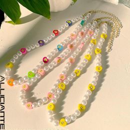 Gargantilla Simple Candy Smile Heart Beads White Pearls Beaded Necklace para mujer Perla barroca Sweet Fruits Boho Jewelry