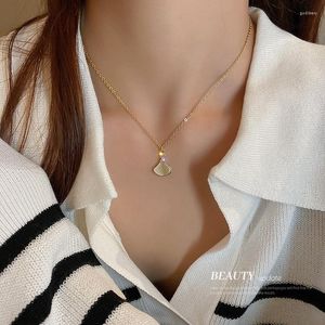 Choker Zuid-Korea's Dongdaemun diamant waaiervormige hanger ketting vrouwelijk niche ontwerp sleutelbeen ketting persoonlijkheid eenvoudig temperament n