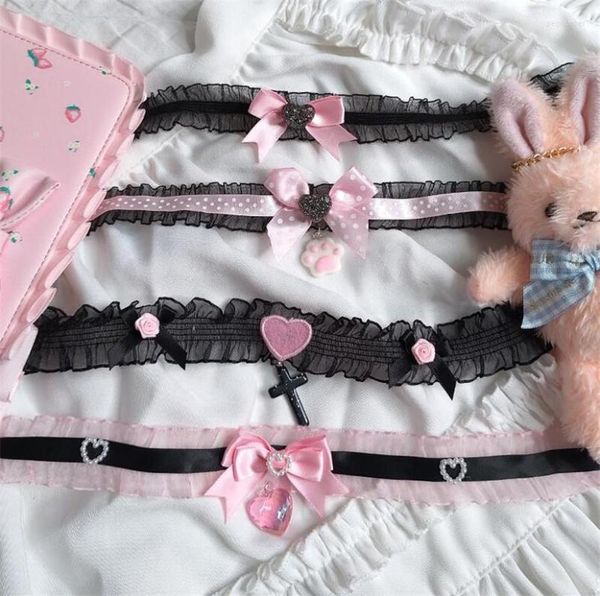 Gargantilla dulce corazón gótico Rosa Blakc encaje Cruz Bownot Lolita mucama Cosplay mujer collar D736