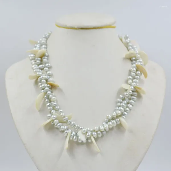 Tour de cou Le dernier. 6MM 3 brins. Collier de perles baroques naturelles grises. Charmant bijoux classiques pour femmes 50CM