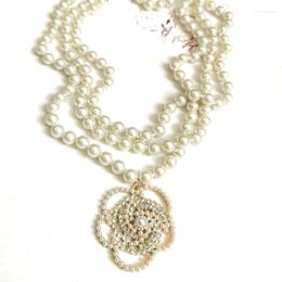 Collier ras du cou Vintage élégant avec perles de verre, multicouche, pendentif camélia, bijoux