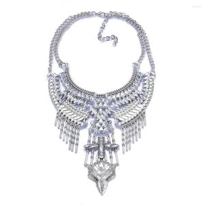 Collier ras du cou Vintage en alliage métallique pour femmes, grand col à bavoir, bijoux Boho, déclaration ethnique, pompon rétro