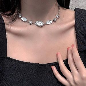 Choker Y2K Silber Farbe Irregualr Halskette Für Frauen Mädchen Liebe Herz Kristall Schlüsselbein Kette Großhandel Schmuck