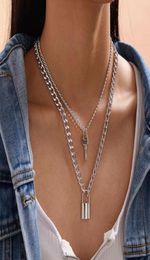 Chokers 2021 Fashion Punk Double chaîne Golden Lock Key Pendants Statement Collier Choker pour femmes Bijoux de fête de mariée Girl2491166