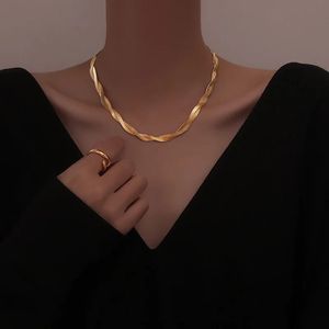 Chokers 316L roestvrij staal mode-upscale sieraden verweven weven Charms Snake Chain choker kettingen hanger voor vrouwen 231109