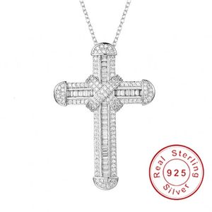Chokers 925 zilveren prachtige Bijbel Jesus Cross hanger ketting voor vrouwen mannen kruisbeeld charme gesimuleerde platina diamanten sieraden N028 231101