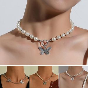 Chokers Antique Pearl Chain Necklace With Butterfly Pendant Charms Silvery Neck Jewelry For Women Party Gift Ideas Vintage Western Style