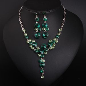 Colliers de bijoux de mariée Ensembles Purple Green Crystal Gem Clavicule Collier Boucle d'oreille Set Tempéramen pour la mode Accessoires de fête de mariage 2022Chok