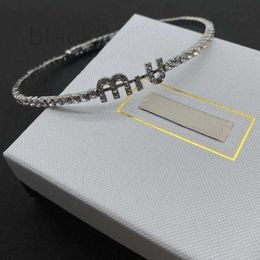 Gargantillas Diseñador Diamante M Letra Elástico Collar ajustable Collar versátil Cadena Diseño de moda Collar personalizado para mujeres LY84