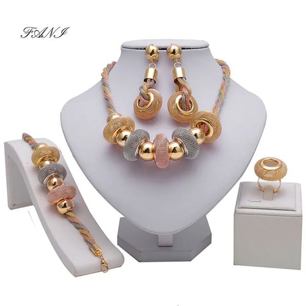 Chokers Fani Italiano Real Chapado en oro Conjunto de joyería Mujeres Dubai 18k Conjuntos de boda Collar Pendientes Pulsera Anillo Venta al por mayor 231216