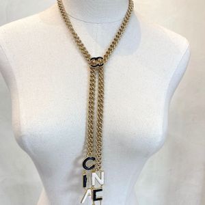 Chokers Mode Nieuwe Letter Hanger Kettingen 18K Gouden Sieraden 2023 Designer Geschenken Bedelketting Familie Paar Liefde Choker Klassiek Design Sieraden Groothandel