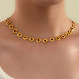 Sautoirs mode collier de tournesol pour les femmes 2022 à la mode chaîne en métal jaune fleur colliers Collares Para MujerChokers