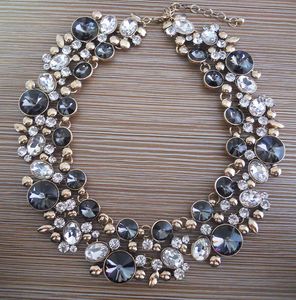 Sautoirs Indien Déclaration Grand Collier Ras Du Cou Collier Femmes Cristal Vintage Maxi Chunky Grand Bib Collier Bijoux Accessoires 230518