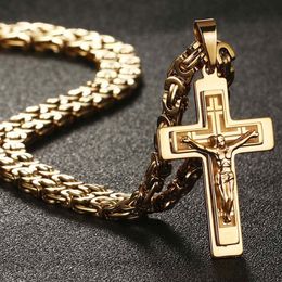 Chokers Jezus kruisen lange Byzantijnse ketting roestvrijstalen kettingen Hangers voor mannen Crucifix ketting religieuze sieraden colar 230410