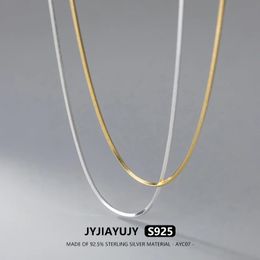 Gargantillas JYJIAYUJY 100% plata esterlina S925 Collar 1.3 / 1.5MM Cadena de serpiente cuadrada Rodio / Chapado en oro 40/45 / 50 cm Regalo diario largo AYC07 231218