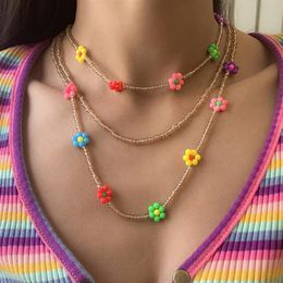 Chokers Multilayer Handgemaakte Rijst Kralen Bloem Korte Kraag Ketting Voor Vrouwen Mode Boheemse Kleurrijke Daisy Choker Strand Gift206s