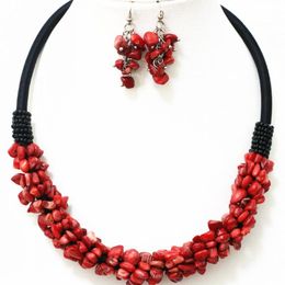 Chokers Natural Red Coral Onregelmatige Gravel Chips kralen Diy kettingoors voor vrouwen Hoogwaardige sieraden 18inch B520Chokers Chokerschokers