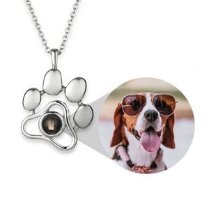 Chokers Pet Projection PO Collier pour filles Colliers de chat pour chiens personnalisés Fashion Custom Female Mémorial Saint Valentin Cadeaux 230817