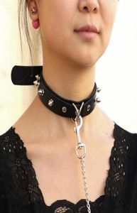 Chokers Sexy Klinknagel PU Lederen Kraag Loodketting Sleepkabel Bell Choker Slave Kostuum BDSM Bondage Ketting Nekband Sex Punk Goth3190236