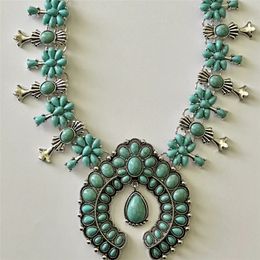 Sautoirs Squash Blossom Turquoise Bib Collier Bijoux du Sud-Ouest Boho Envy Green Howlite Stone Tribal Statement Collier Cowgirl 230921