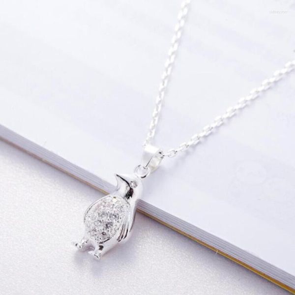 Colliers WYEAIIR Tempérament Strass Personnalité Mignon Pingouin Brillant Littéraire Versa 925 Sterling Argent Clavicule Chaîne Femme Collier Sidn