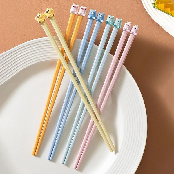 Baguettes 5 paires de motifs d'animaux de dessin animé, ensemble antidérapant résistant à la chaleur pour la maison, les fournitures de table de Restaurant