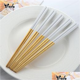 Eetstokken 5 paren Chopsticks Roestvrij staal Titanize Chinese Gold Chopsitcks Set Black Metal Chop Sticks gebruikt voor Sushi Dinnery DHVQI