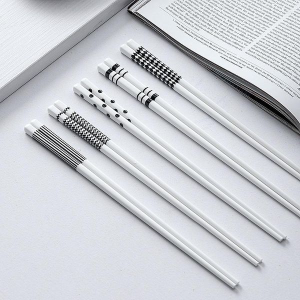 Palillos 5 pares antideslizantes lunares cerámica resistencia a altas temperaturas hueso porcelana largo Sushi palillos para el hogar