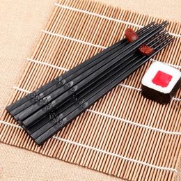 Baguettes en alliage japonais non glissade de sushis bâton à la maison Utiliser la vaisselle cadeau