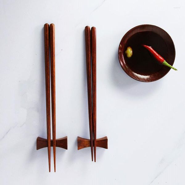 Palillos estilo japonés puntiagudos de madera maciza Sushi cocina de madera Natural cubiertos para el hogar