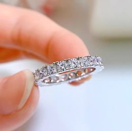 Choucong 2024 Victoria anneaux de mariage bijoux de luxe pur 100% argent Sterling 925 coupe ronde blanc Moissanite diamant pierres précieuses fête promesse femmes bague cadeau