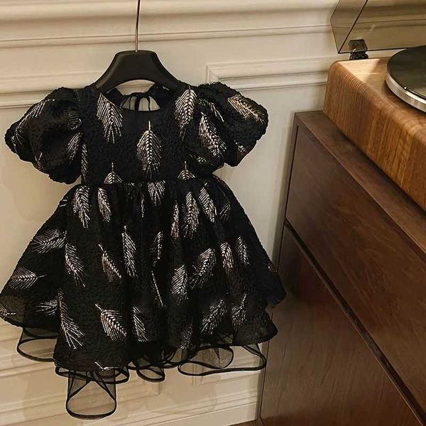 Robe de baptême pour enfants robe de balle princesse noire motif de plumes en arrière sans anniversaire irrégulier baptiste baptiste eid girl Q240507