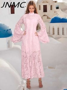 Doopjurken JNMC 2024 Womens Vintage Elegante lente/zomer nieuwe kanten ketting geborduurde zware vouw lange jurk Q240521