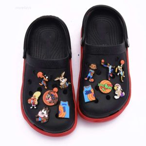 Kerstmis 2022 Nieuwe trend Clog Shoes Charm Soft PVC Custom Space Jam Shoe Accessories voor polsbandtassen schoenen accessoires