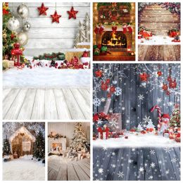Christmas toile d'hiver arbre de neige de neige fenêtre du sol en bois cheminée bébé anniversaire de la famille de la fête de la famille