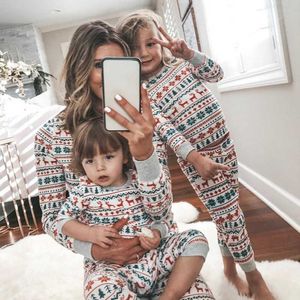 Kerstmis kleding set kinderen kleding kerst familie ouder-kind pak afdrukken Home Service Katoenen zachte tweedelige pyjama H1014