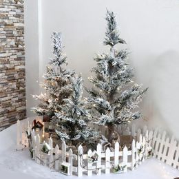Kerstdecoraties 1,5 m PE Simulatie kunstmatige boom ceder 0,6/0,9/1,2 m vallende sneeuw flocking light desktop ornamenten decoratie