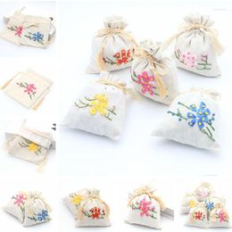 Kerstdecoraties 1 stuk / handgemaakte lint borduurzak Sachet Linnen Jute Drawtring Geschenkzak Zak Bruiloft Verjaardagsfeestje