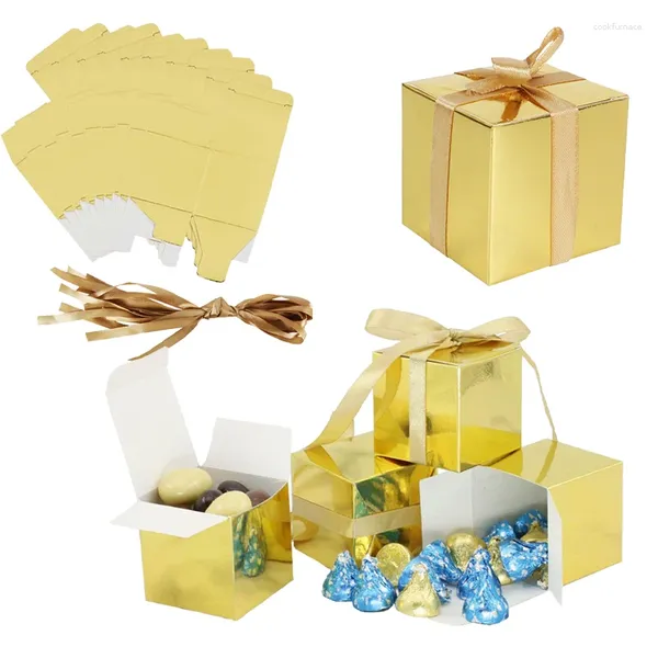 Décorations de Noël 10 / 20pcs Boîte de bonbons en papier kraft carré avec nœud en dentelle Coffrets cadeaux de fête d'anniversaire de mariage Mini emballage de gâteau unique