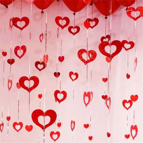 Décorations de Noël 100pcs / set coeur rouge laser paillettes ballon pendentif saint valentin romantique mariage suspendu décoration fête d'anniversaire fournitures 231023