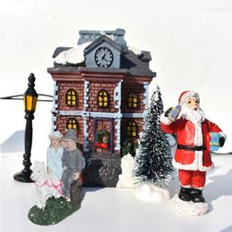 Kerstdecoraties 10 stks/set Santa Claus Snow House Tiny Scene Sets Luminous Led Light Up Kmas Tree Shop Village Figurines
