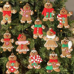 Décorations de Noël 12 pièces ornements de bonhomme en pain d'épice pour arbre de Noël figurines en plastique assorties ornements pour décorations suspendues d'arbre de Noël 231005