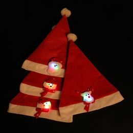 Kerstdecoraties 12 stks feest led gloeiende klassieke rode hoed schattige cartoon sneeuwman rendier santa claus kinderen volwassen decoratie 2023 221130