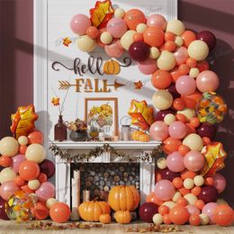 Décorations de Noël 138 pièces Kit de guirlande de ballons d'automne Ballons orange bordeaux feuilles d'érable pour la récolte d'automne Décorations d'automne de fête de Thanksgiving 231027